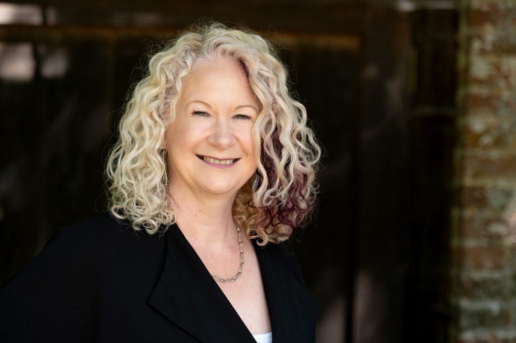 Fiona Da Silva Adams